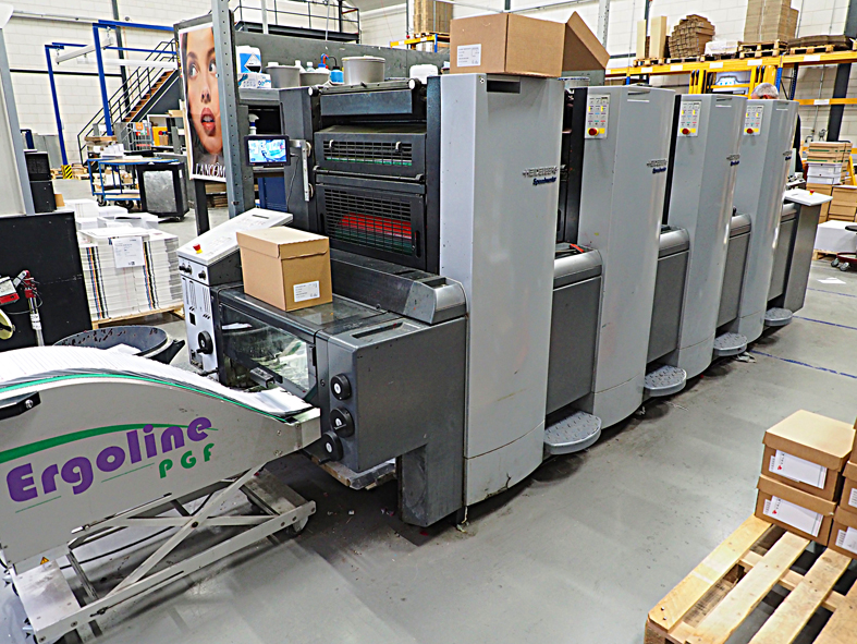 Invoerzijde enveloppenpers Heidelberg SM52