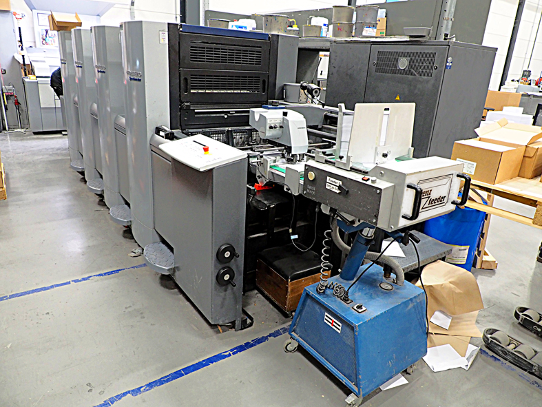 Invoerzijde enveloppenpers Heidelberg SM52