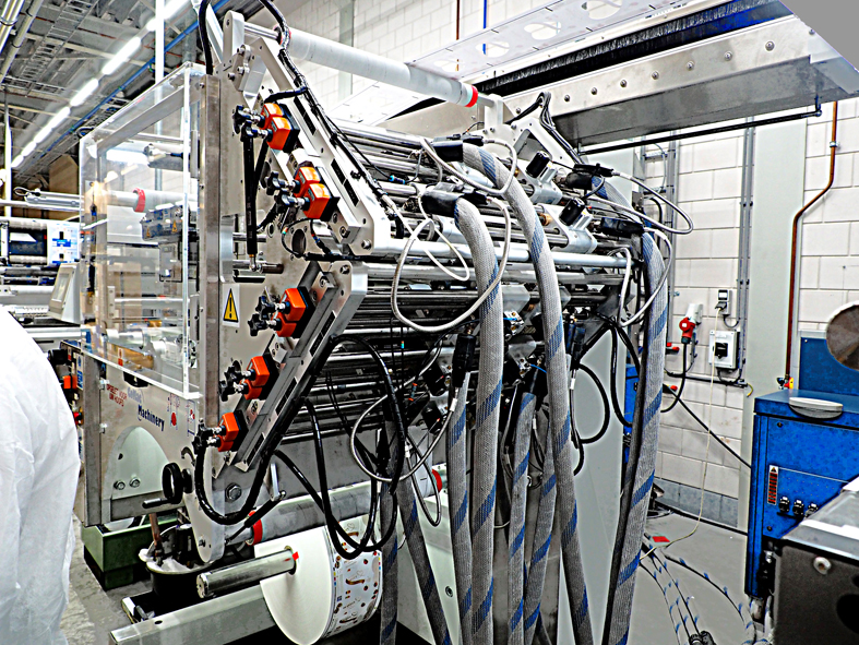 Zelfklevende hotmeltstrips aanbrengen